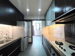 Sennett Avenue (D16), Semi-Detached #437538091